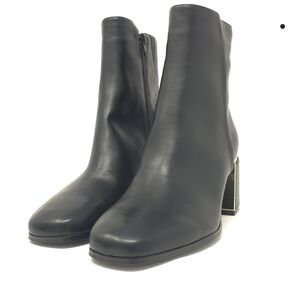 BCBGeneration Black Leather Block Heel Ankle Boots 8M